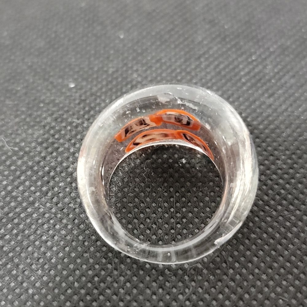 Glass ring  - Picture 2 of 2